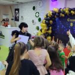 аниматор Уинсдэй в Гаграх